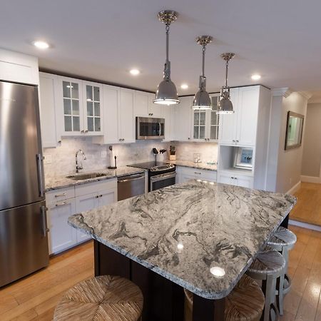 The Newport Lofts - 548 Thames Street Appartement Buitenkant foto