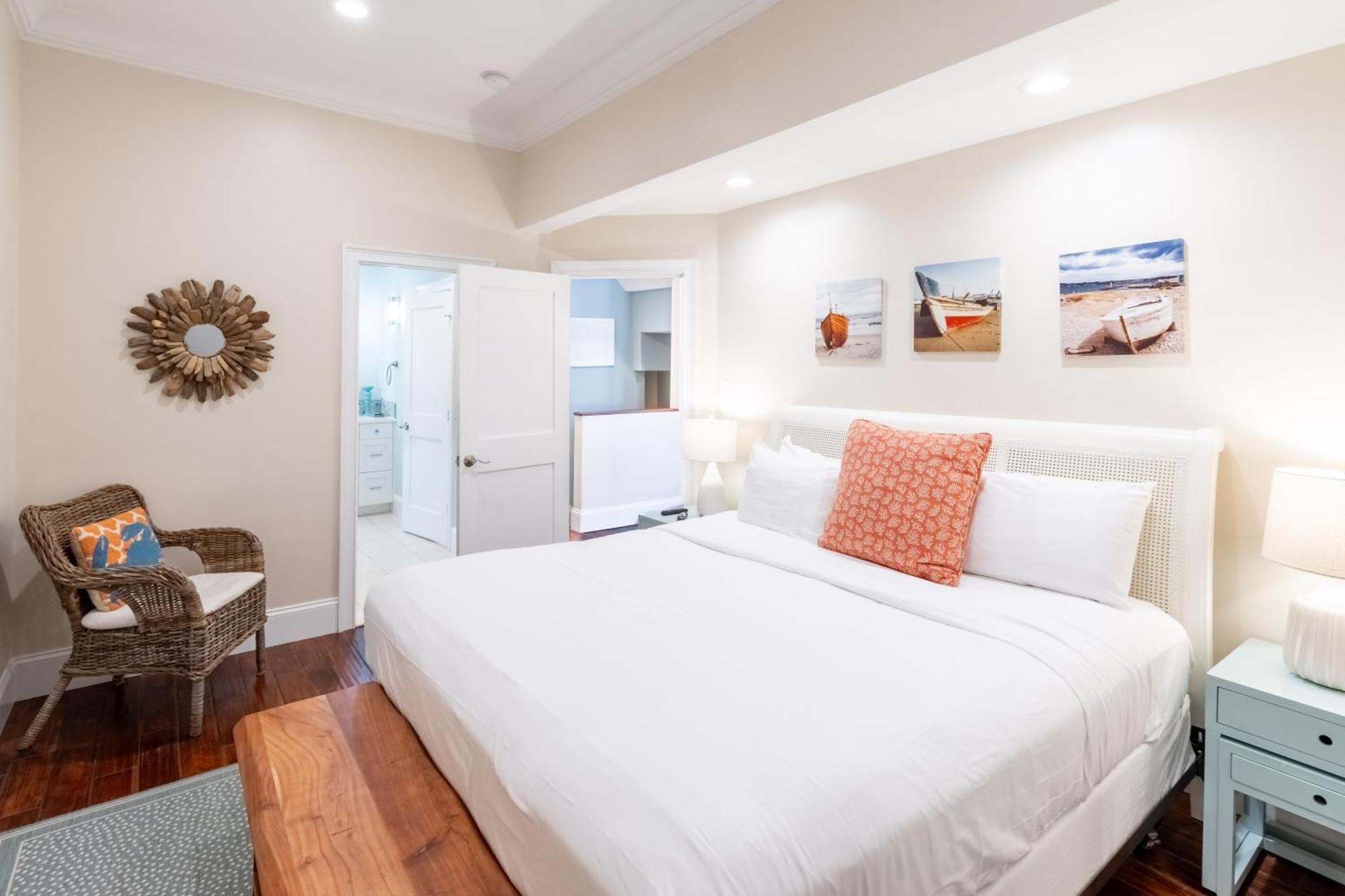 The Newport Lofts - 548 Thames Street Appartement Buitenkant foto