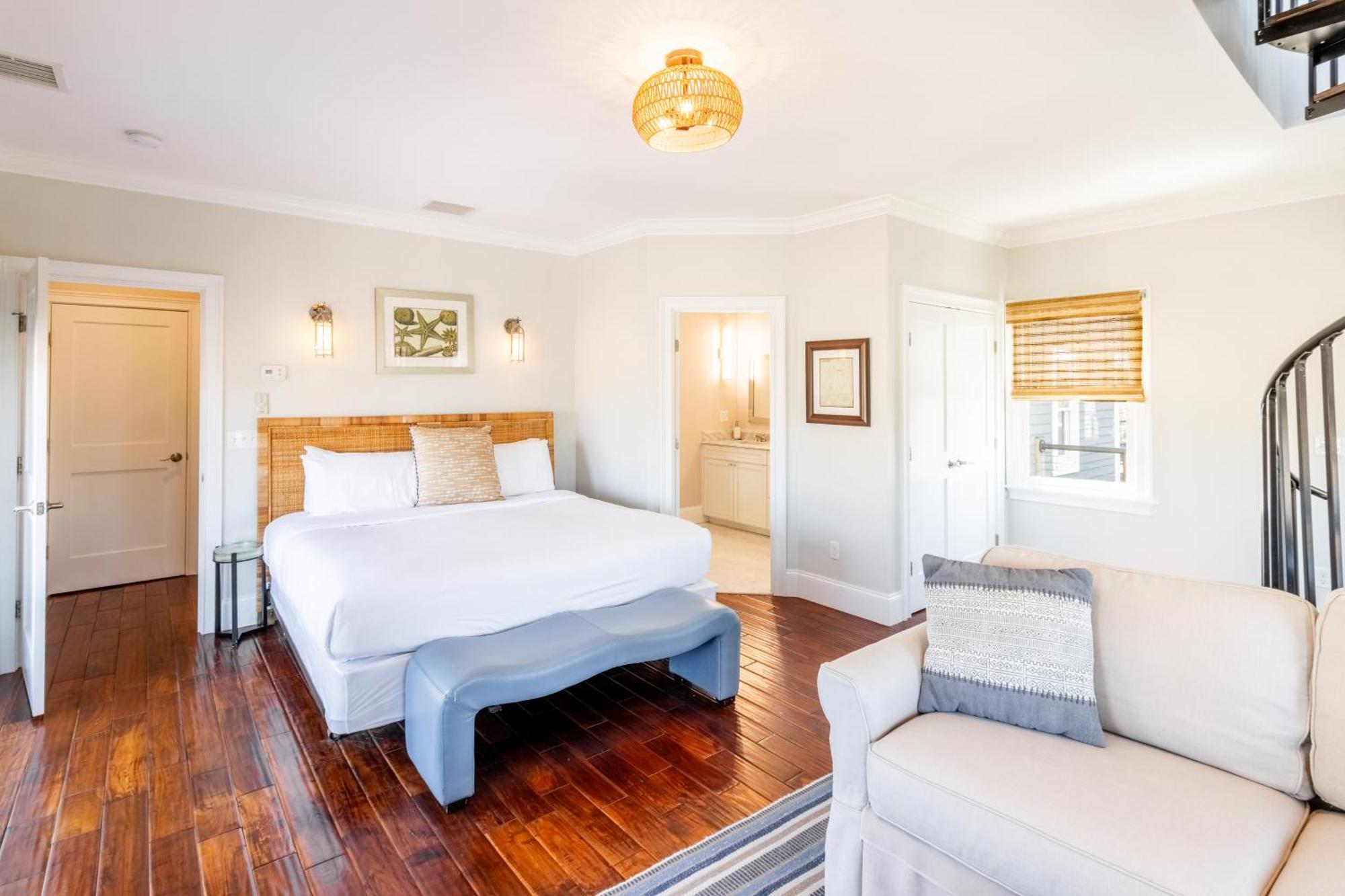 The Newport Lofts - 548 Thames Street Appartement Buitenkant foto