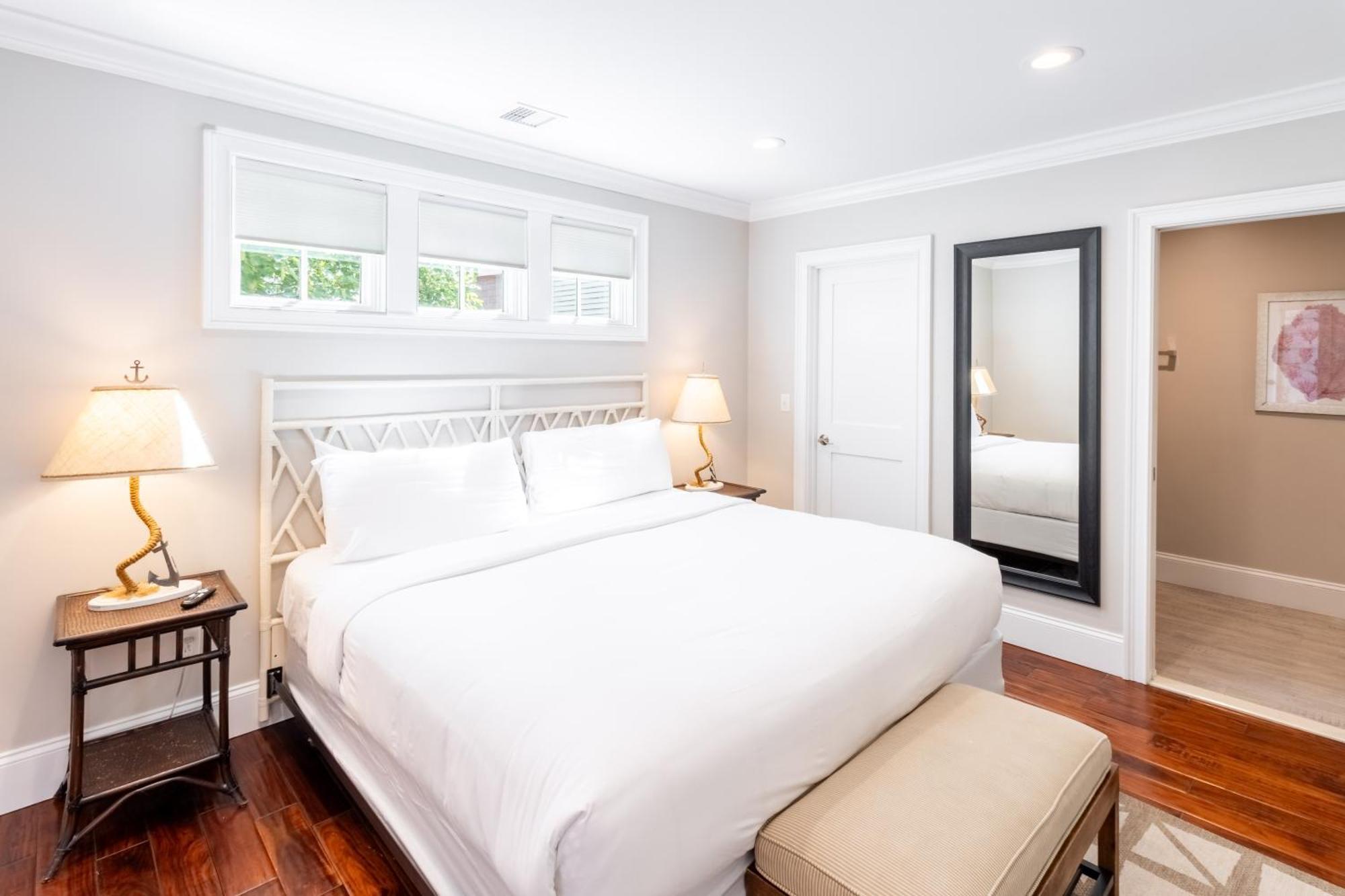 The Newport Lofts - 548 Thames Street Appartement Buitenkant foto